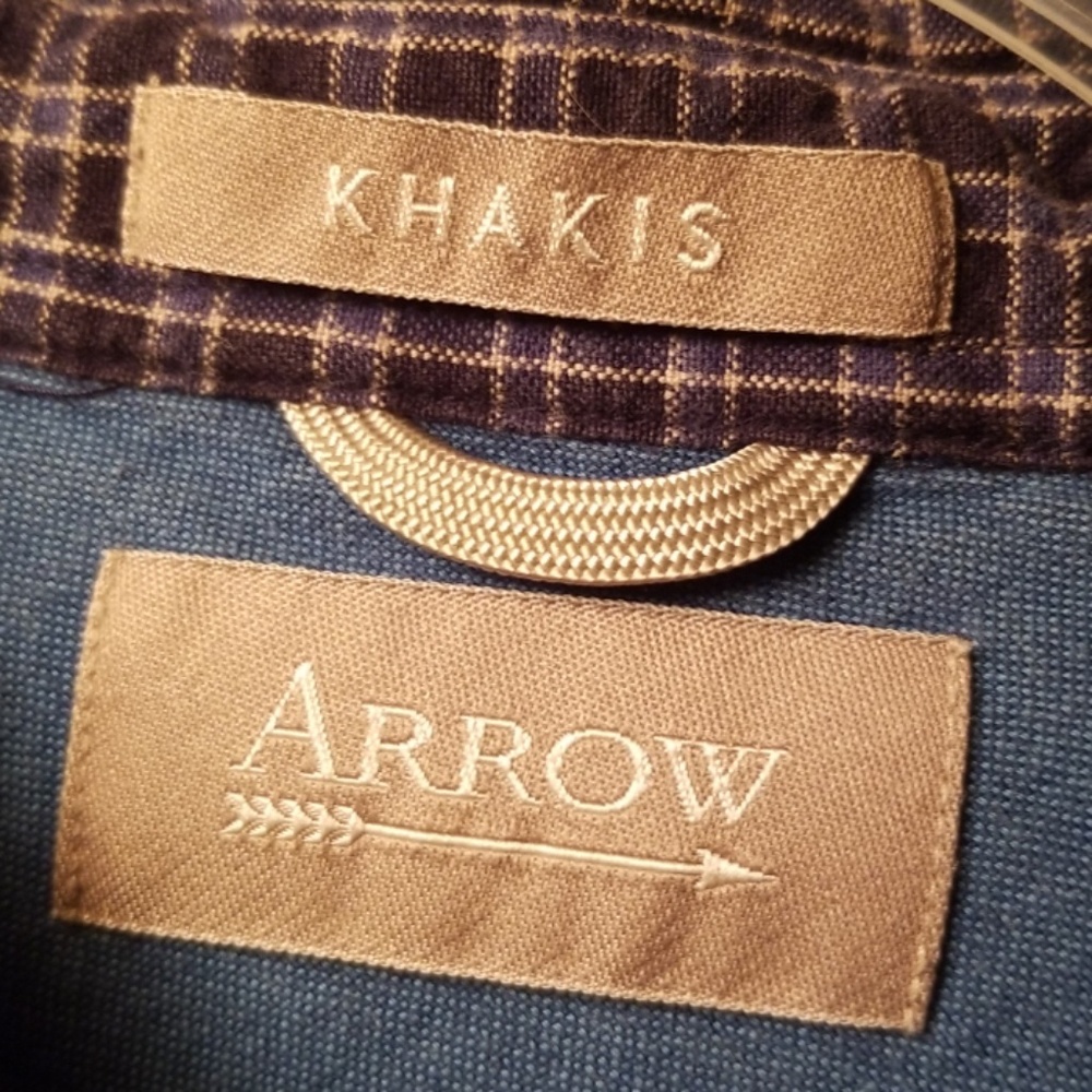 Nice, great condition men's button down shirt